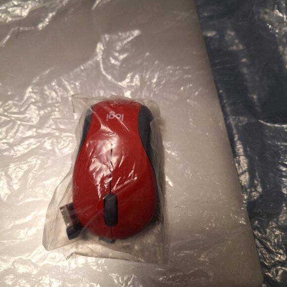 LENOVO 14",05 LAB TOP - Picture 3 of 5